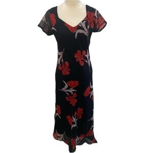 Tu-Lips black and red floral short sleeve v- neck maxi dress Size small